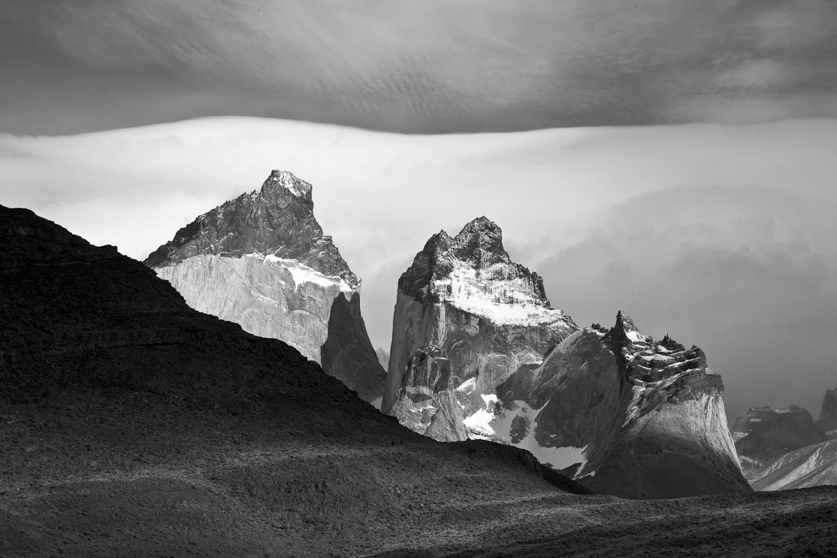 20071201©YMJE-A-7285 BW.JPG